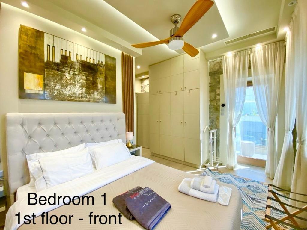 Villasonboard Rock Villa 3 Bed, 3 Bath, Jacuzzi, Seaside Ерміоні Екстер'єр фото