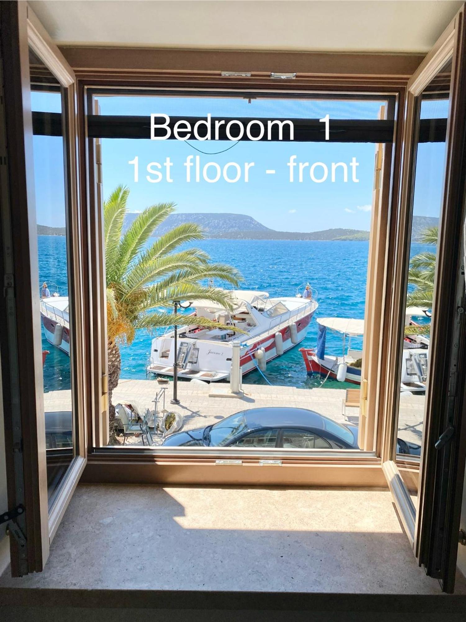 Villasonboard Rock Villa 3 Bed, 3 Bath, Jacuzzi, Seaside Ерміоні Екстер'єр фото